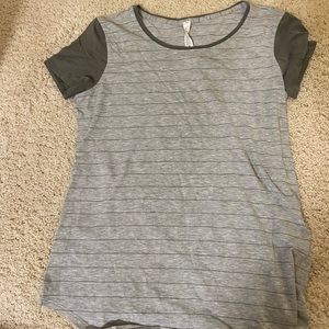 Lululemon top